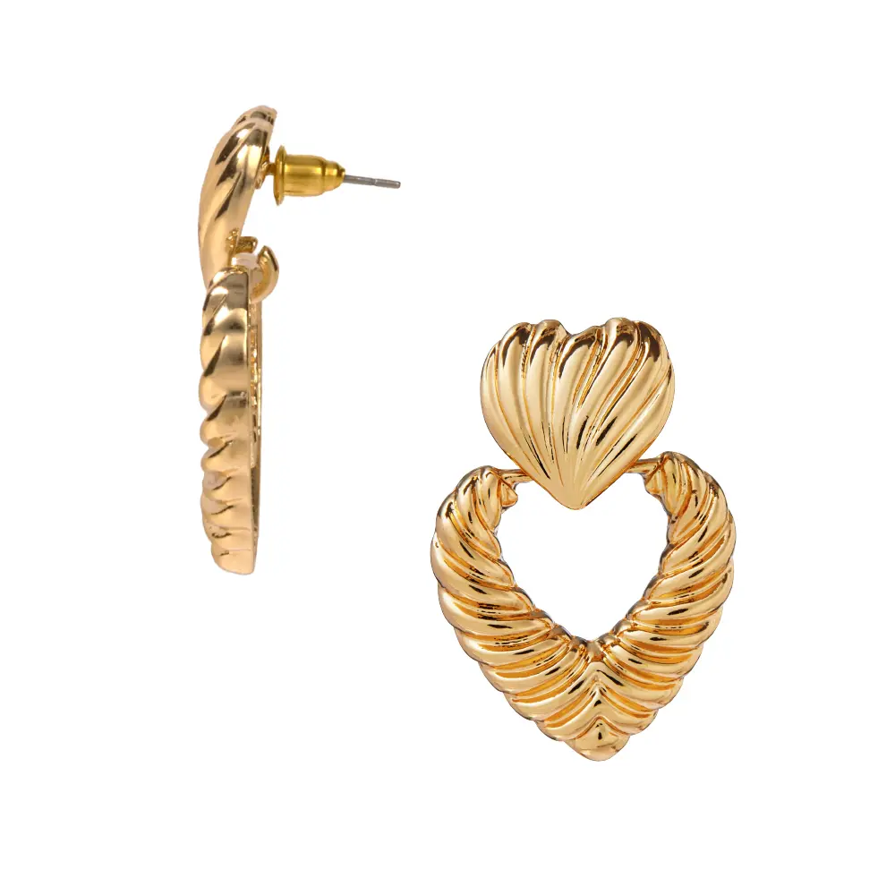 Arria Croissant Heart Earrings in Gold Tone – 26×37mm